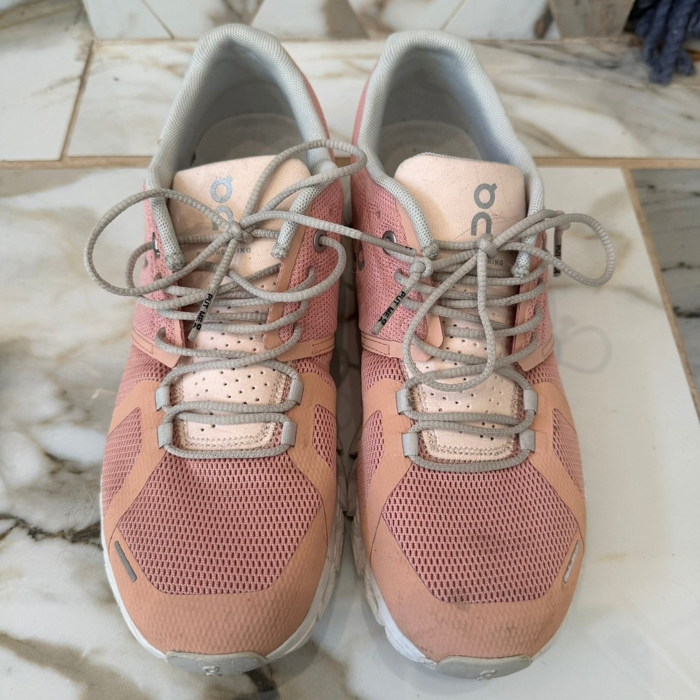 On Running Cloud 5 Womens 9 Rose Shell Pink Peach Training Shoes 59.98556 - Picture 2 of 10